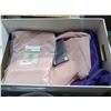 Image 3 : 5 Boxes of Assorted Kitchenware & Household Goods