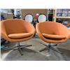 Image 2 : Pair of Low Vintage Orange Swivel Chairs