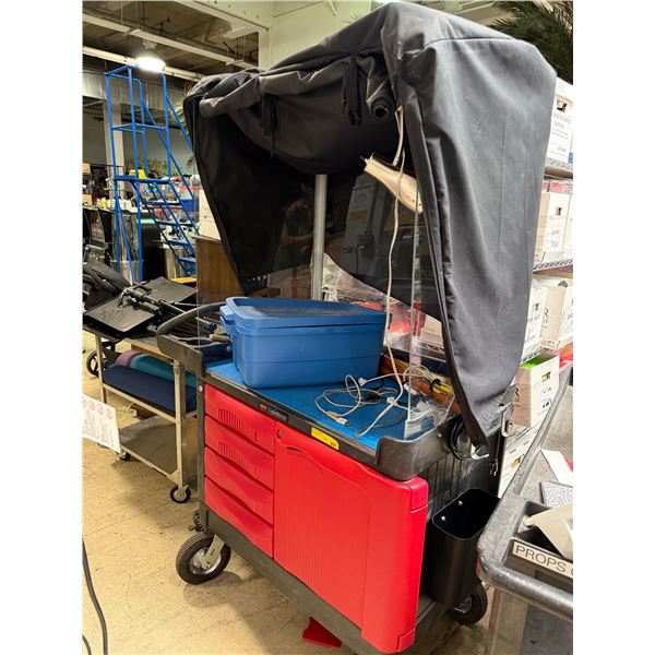 Rubbermaid Trademaster Heavy Duty Tool Cart with Shroud