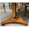 Image 4 : Vintage Round Pedestal Table with Green Tooled Leather Top, Approx. H28", Diameter 31"