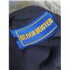 Image 2 : 12 TV Series Wardrobe Blockbuster Shirts