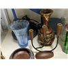 Image 3 : Group of Lamps, Vases, & Home Décor