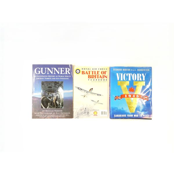 ASSORTED ILLUSTRATIVE MILITARY BOOK LOT