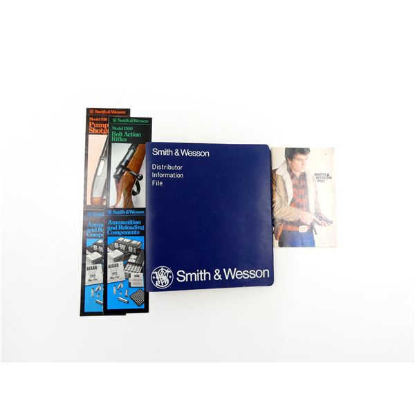 "SMITH & WESSON" DISTRIBUTOR CATALOGUE
