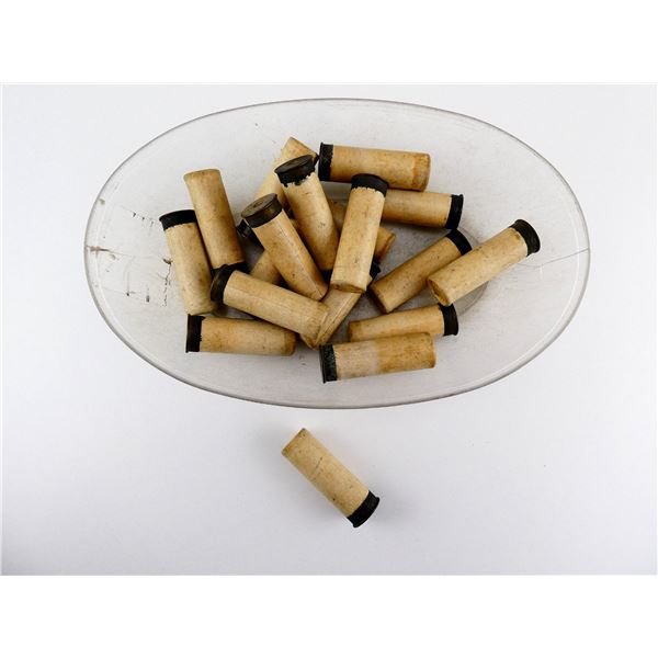 COLLECTIBLE UMC STAR 12 GAUGE 2 1/2" SHOT SHELL AMMO LOT