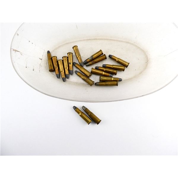 COLLECTIBLE ASSORTED WINCHESTER AND REM-UMC .25-20 WCF AMMO LOT