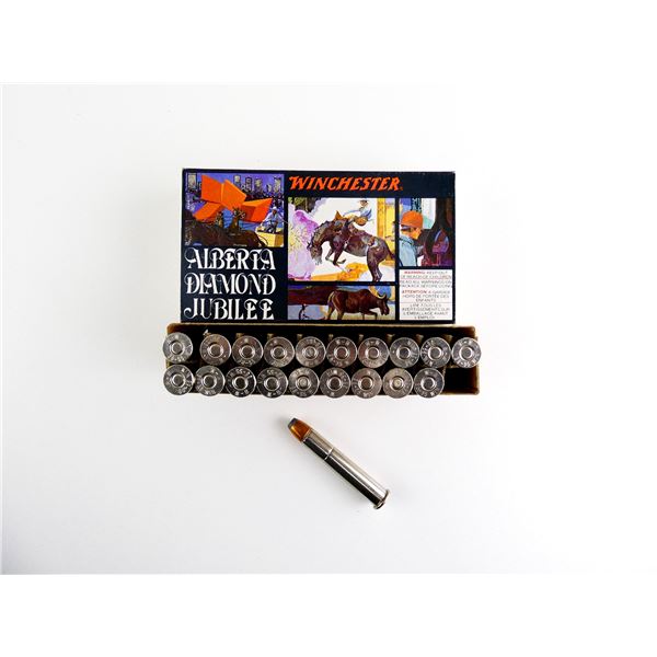 COLLECTIBLE WINCHESTER ALBERTA DIAMOND JUBILEE .38-55 WIN AMMO LOT