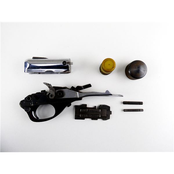 SMITH & WESSON 3000 SHOTGUN PARTS LOT