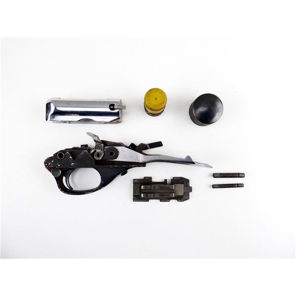 SMITH & WESSON 3000 SHOTGUN PARTS LOT