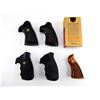 Image 2 : ASSORTED REVOLVER GRIP LOT