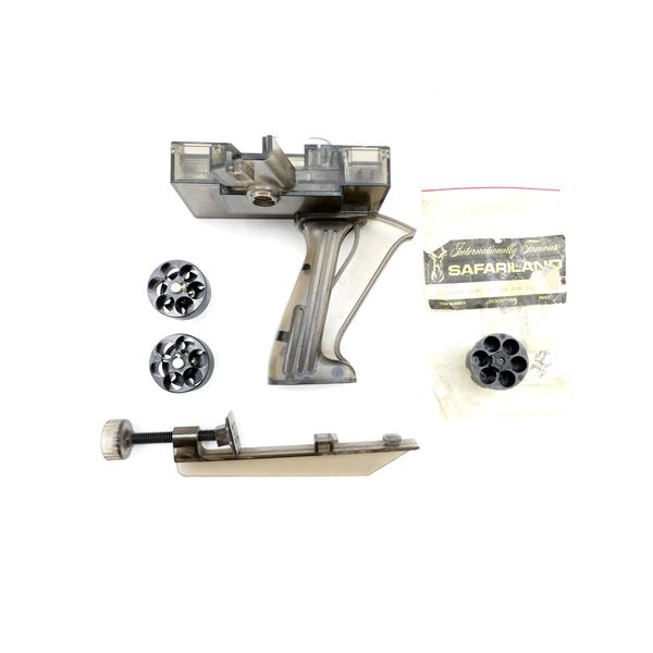 ASSORTED SPEED LOADERS AND RAMLINE MAG LOADER