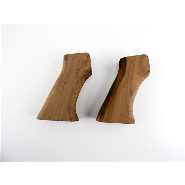 ARMALITE AR10 RIFLE PISTOL GRIPS LOT