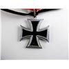 Image 4 : REPRODUCTION WWII GERMAN KNIGHT'S CROSS OF THE IRON CROSS WITH OAK LEAVES