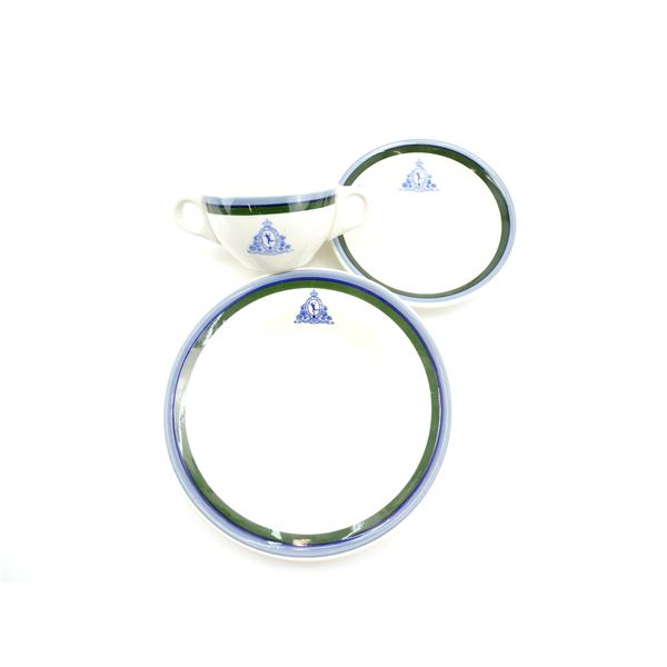 ROYAL CANADIAN CORPS OF SIGNALS DISH SET