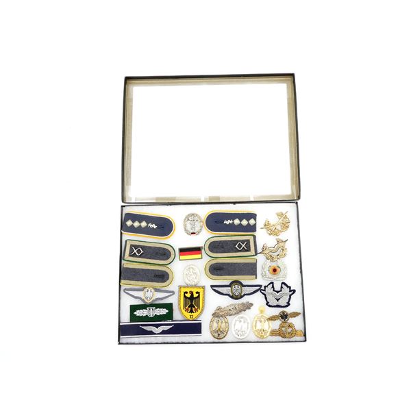 POST-WWII GERMAN BUNDESWEHR SHOULDER BOARDS, BADGES, ETC. IN DISPLAY CASE LOT