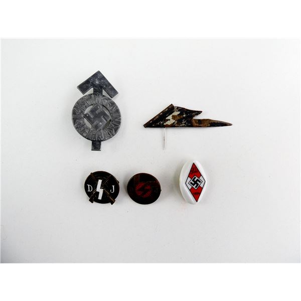 WWII GERMAN HITLER YOUTH BADGES LOT