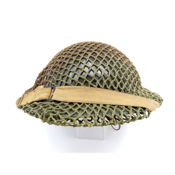 WWII CANADIAN MKII STEEL HELMET