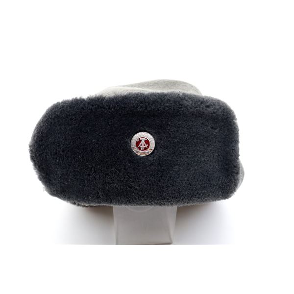 EAST GERMAN WINTER HAT