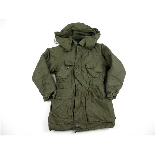 CANADIAN MILITARY EXTREME COLD WEATHER PARKA