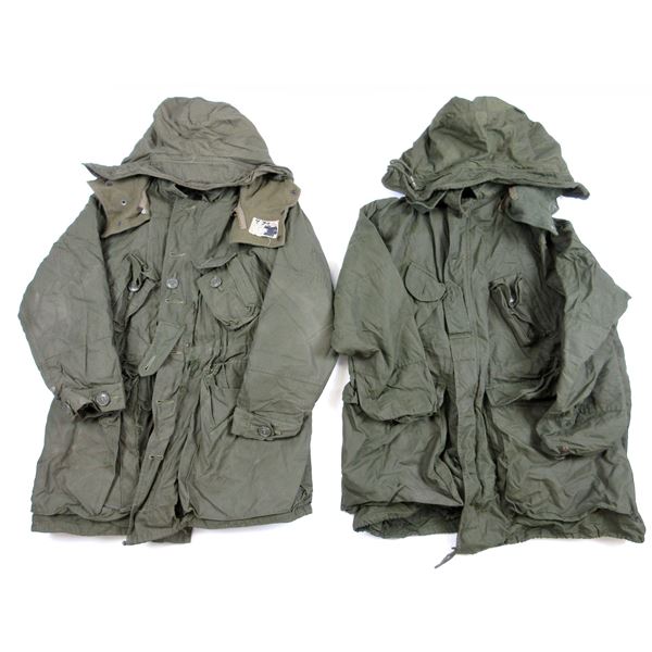 CANADIAN MILITARY EXTREME COLD WEATHER PARKA LOT