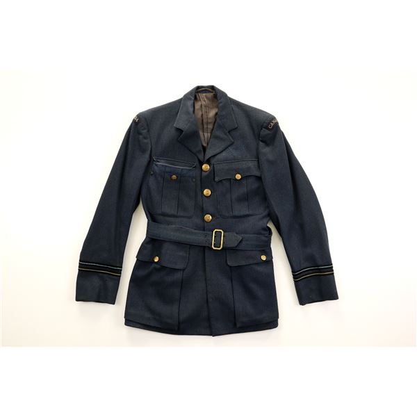 POST-WWII RCAF FLIGHT LIEUTENANT TUNIC