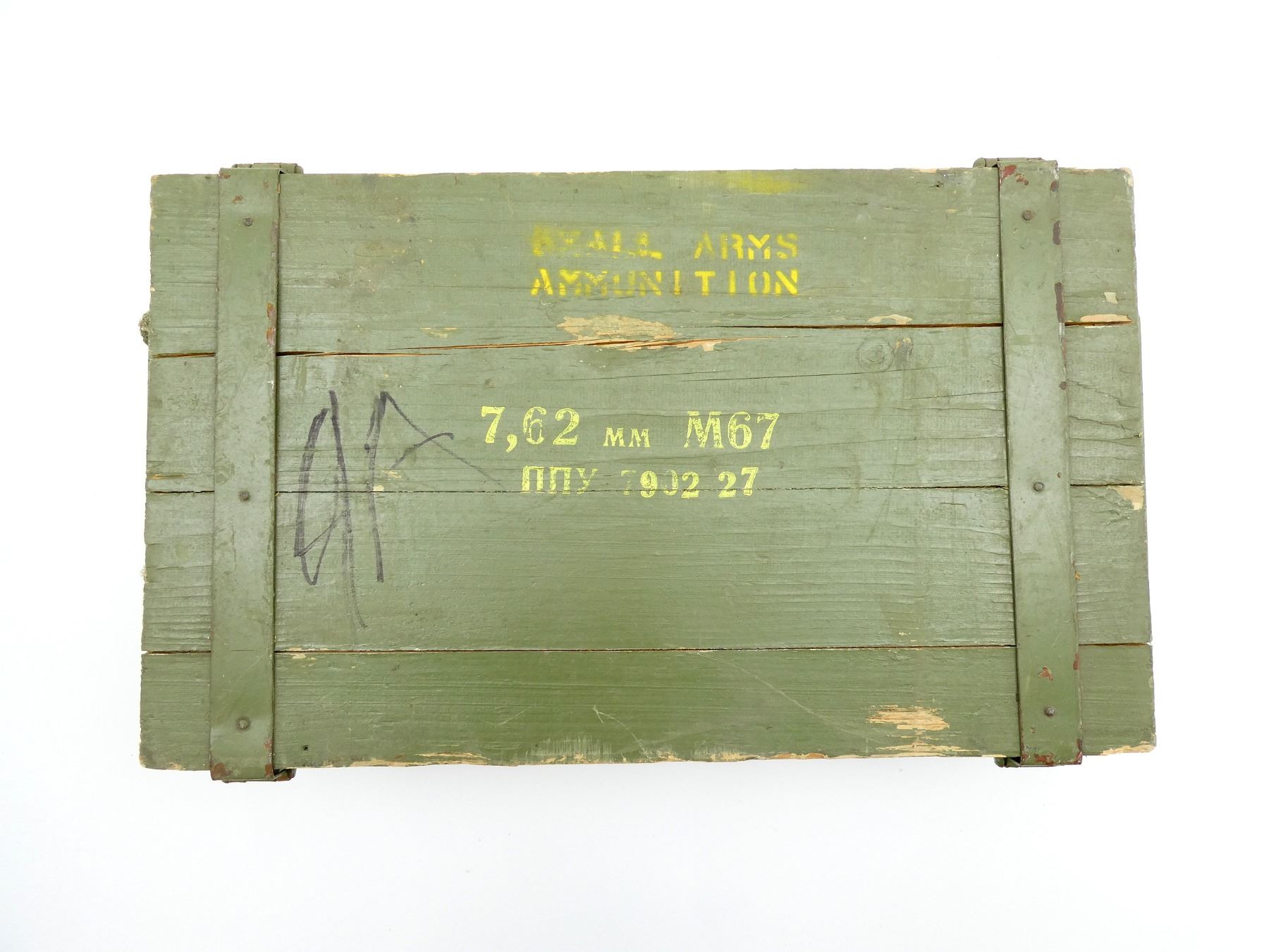 Combloc COMBLOC / UNITED NATIONS MILITARY AMMO CRATE - Switzer's Auction ...