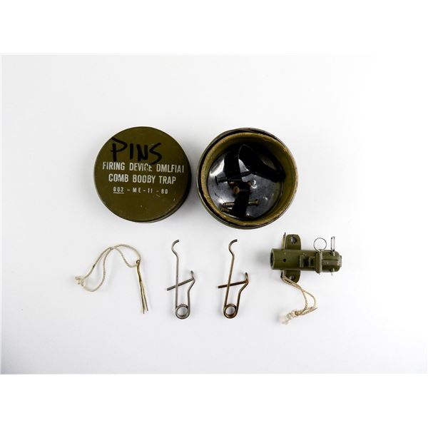 UNKNOWN MILITARY TRAINING BOOBY TRAP FIRING DEVICE INERT