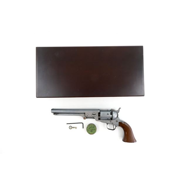 REPRODUCTION ANTIQUE COLT 1851 NAVY REVOLVER WITH DISPLAY CASE LOT