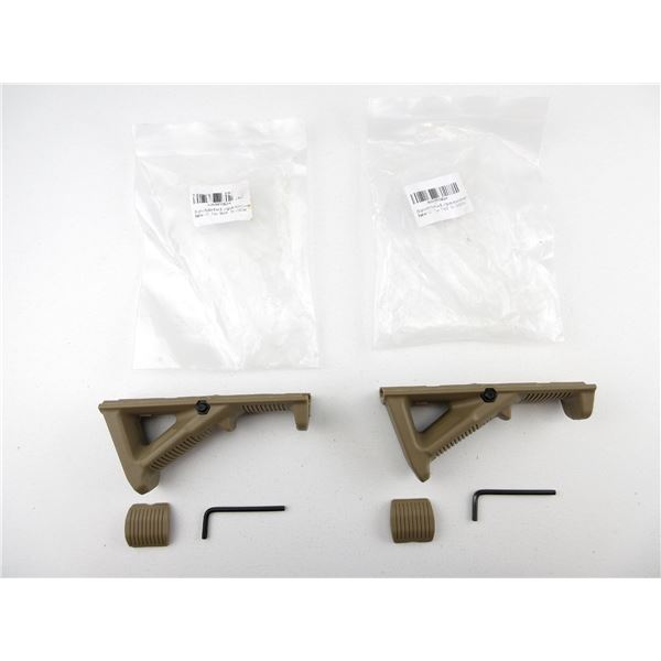 M-LOK ANGLED FOREGRIPS LOT