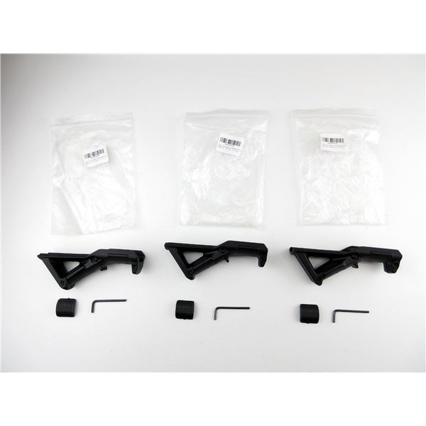 M-LOK ANGLED FOREGRIPS LOT