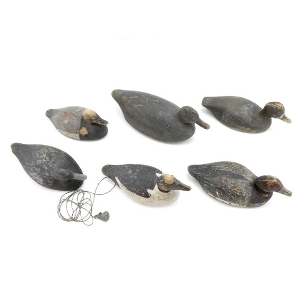 ASSORTED WOODEN DUCK DECOY LOT