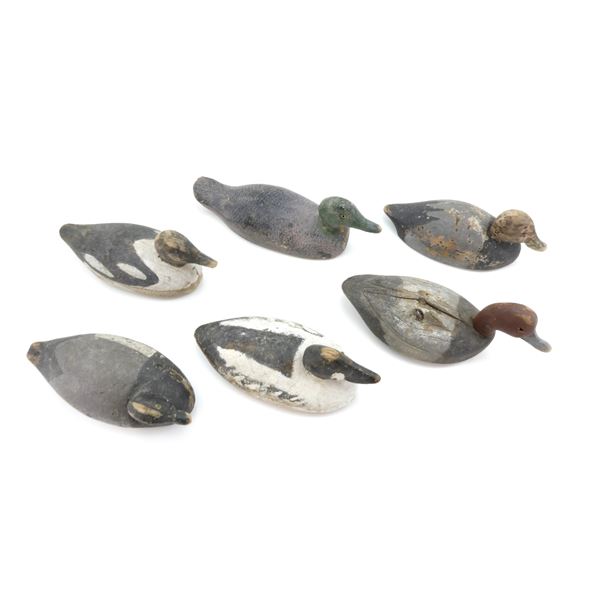ASSORTED WOODEN DUCK DECOY LOT