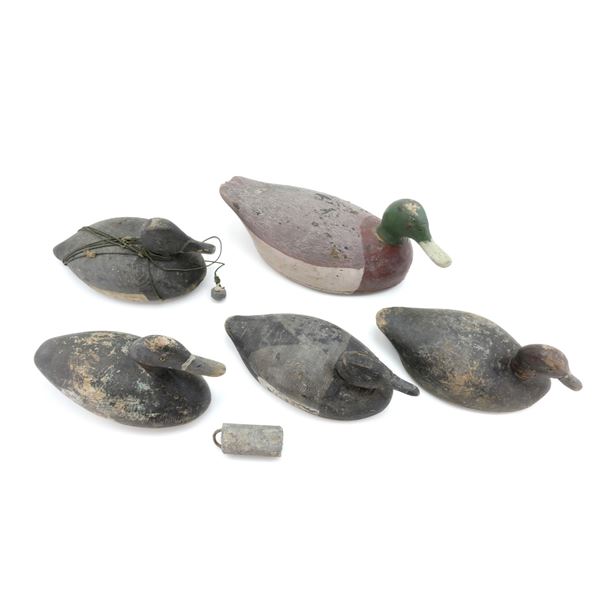 ASSORTED WOODEN DUCK DECOY LOT