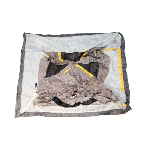 TIMBER RIDGE SUV TENT