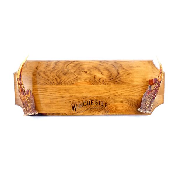 COLLECTIBLE WINCHESTER ANTLER SINGLE GUN RACK