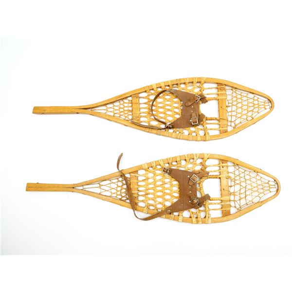 UNKNOWN WOOD SNOWSHOES