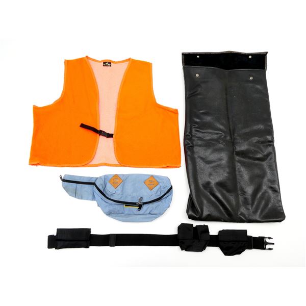 ASSORTED HUNTING SAFETY VEST / FANNYPACK / ETC. LOT