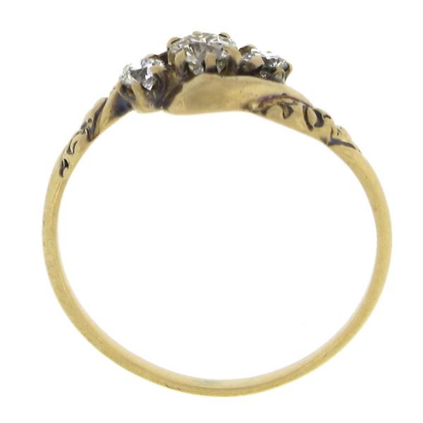 Antique Victorian 10k Gold 0.34 ctw Old Cut Diamond Repousse Work 3 Stones Ring