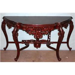 1 Sofa Table