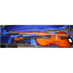 Anton Breton Violin and Case