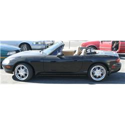 2000 Mazda Miata Convertible