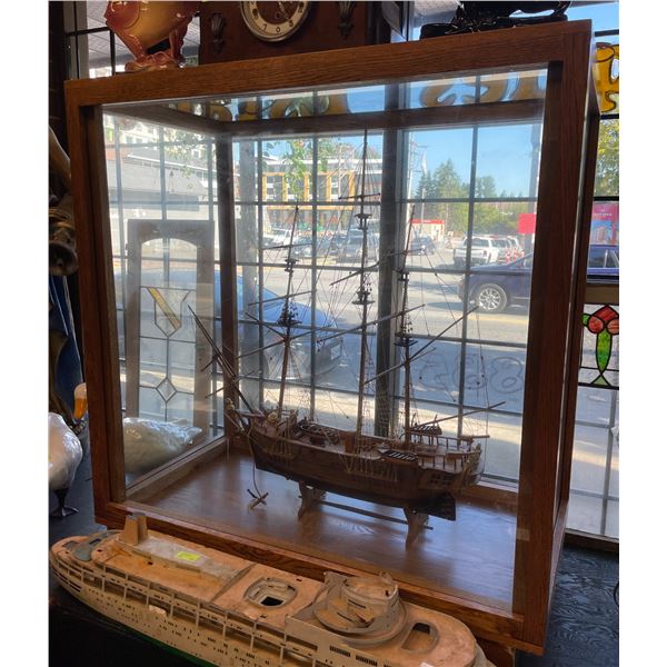 Beautiful Great Size H.M.S. Victory Model Ship In Oak Shadow Box With Midsection Plaque