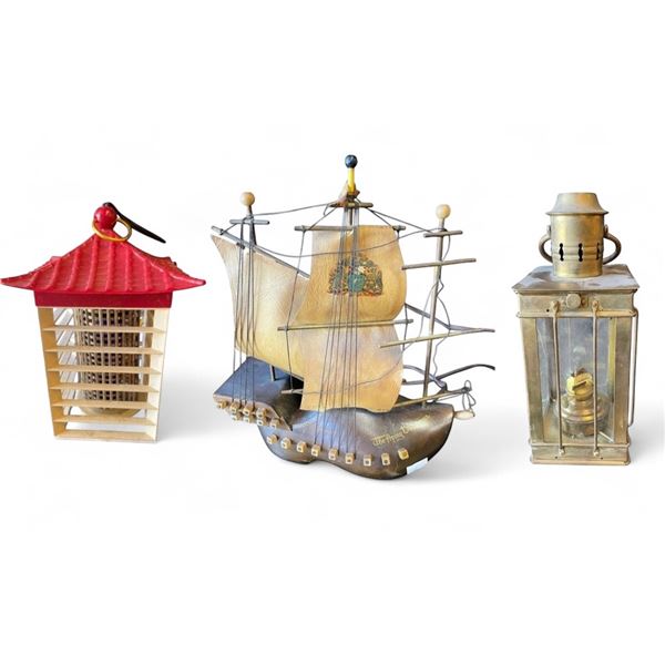 3x Vintage Lights: Wedge Oil Lanter, The Flying Dutchman Shoe Lamp, & Mosquito Lamp