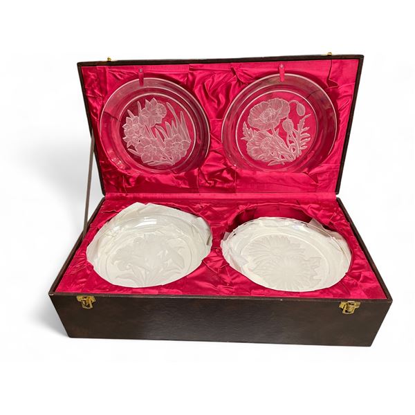 Vintage Set Of Hoya Crystal Floral Plates