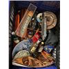 Image 1 : Group - Small nautical ship models, decorative plate, ash tray, small bottles, etc.