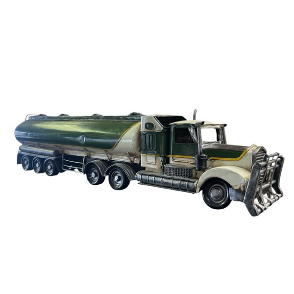 Model Tanker Truck