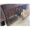 Image 2 : Antique Singer Sewing Machine