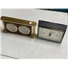 Image 2 : 3x Desk Accessories: World Globe, Thermometer, & Barometer