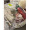 Image 2 : 2 Bags Of Assorted Table Linens