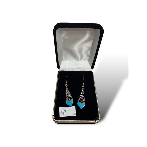 Vintage Silver .925 Stamped Earrings